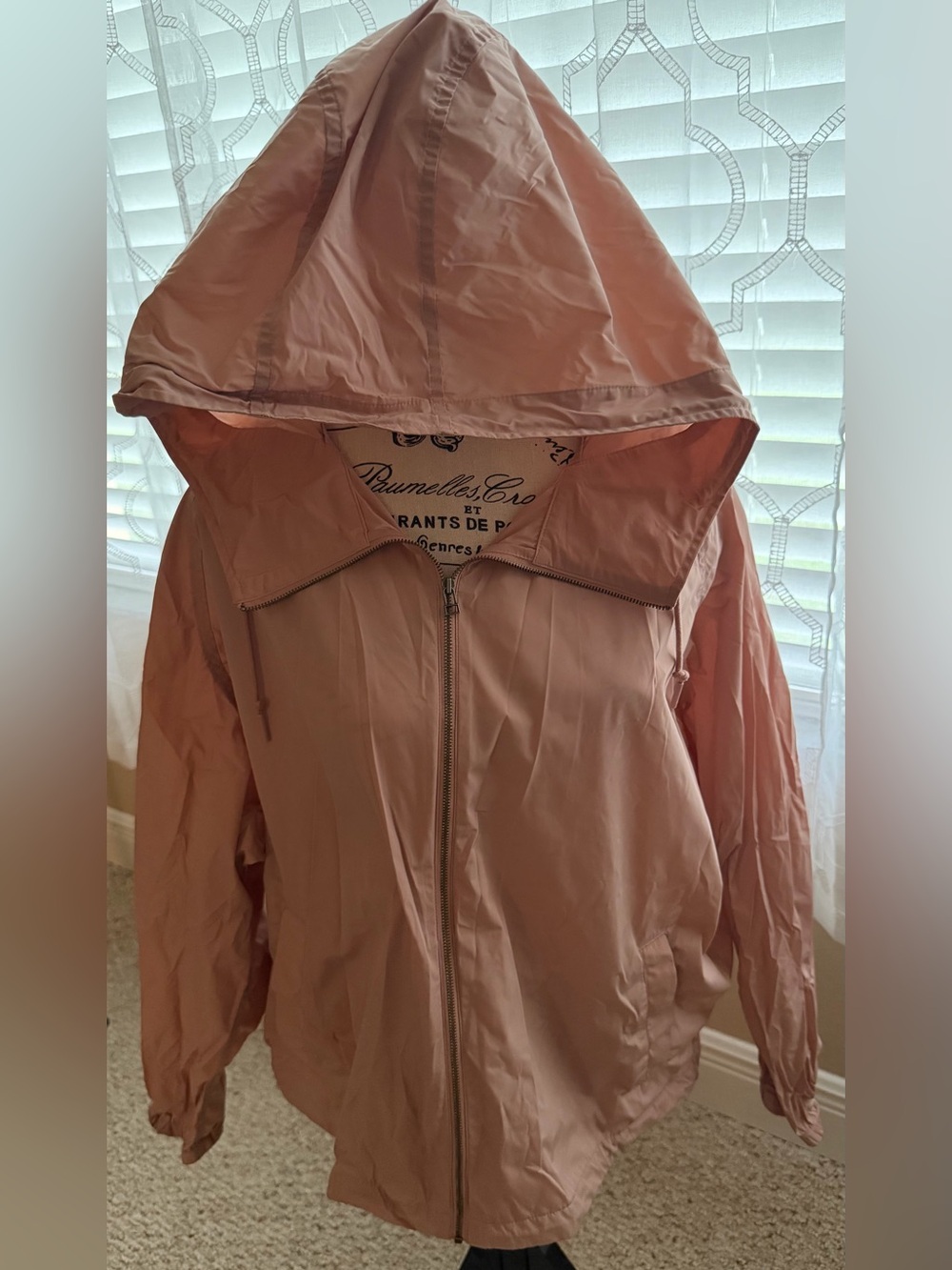 Uniqlo Lightweight Pink Hooded Windbreaker Jacket - Size XL